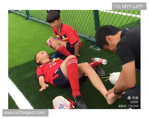 梅州足球明星闪耀登场展现激情与梦想的宣传视频